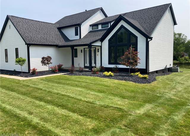 Property at 3189 Chardonnay Ln, Poland, OH 44514, 4 beds, 3.5 baths