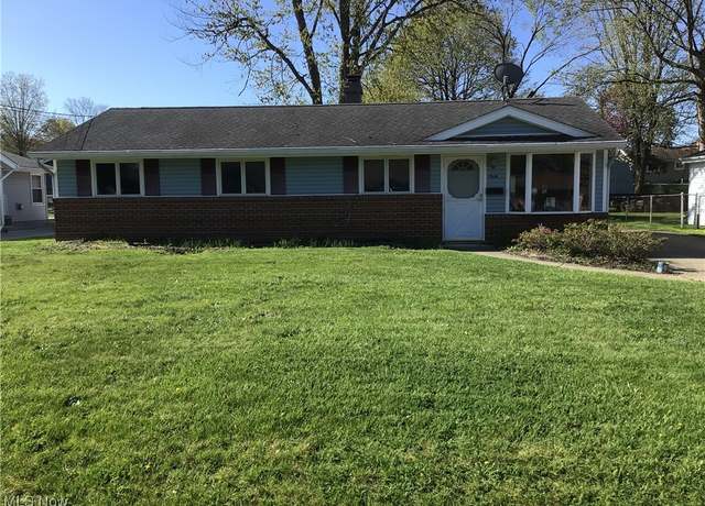 Property at 7538 Manor Dr, Mentor-on-the-lake, OH 44060, 3 beds, 1.5 baths