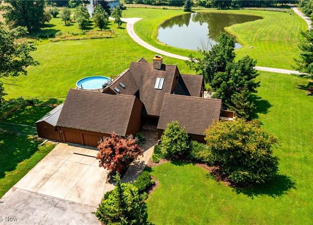 Property at 40163 Banks Rd, Grafton, OH 44044, 4 beds, 4.5 baths