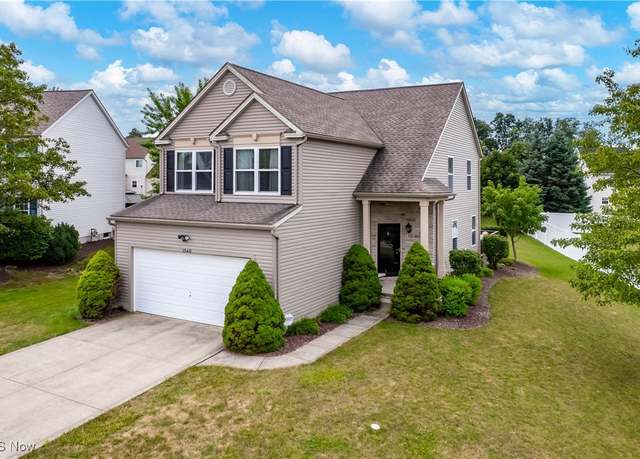 Property at 1560 Palmer Cir, Brunswick, OH 44212, 4 beds, 2.5 baths