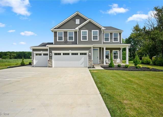 Property at 4621 Poe Rd, Medina, OH 44256, 4 beds, 2.5 baths