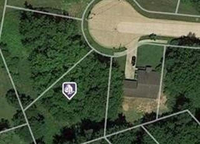 Property at 215 Michael Ct, Painesville, OH 44077