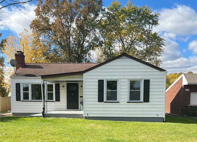 Property at 7118 Glenwood Ave, Youngstown, OH 44512, 3 beds, 2 baths