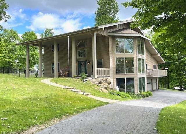 Property at 7716 N Ridge Pl, Lisbon, OH 44432, 4 beds, 3.5 baths