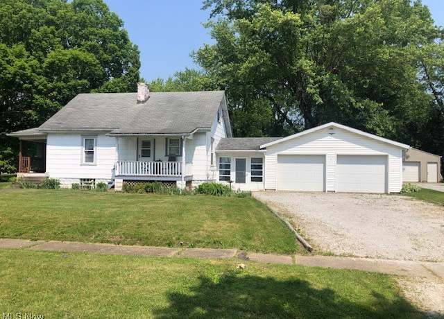 Property at 11206 Center Ave NE, Sandyville, OH 44671, 3 beds, 1.5 baths
