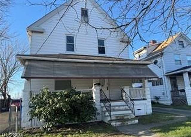 Property at 11727 Triskett Rd, Cleveland, OH 44111, 4 beds, 1.5 baths