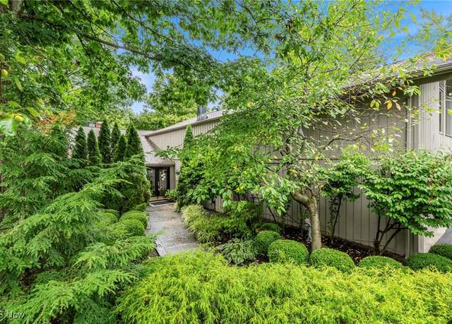 Property at 540 Bent Creek Oval, Aurora, OH 44202, 4 beds, 4.5 baths