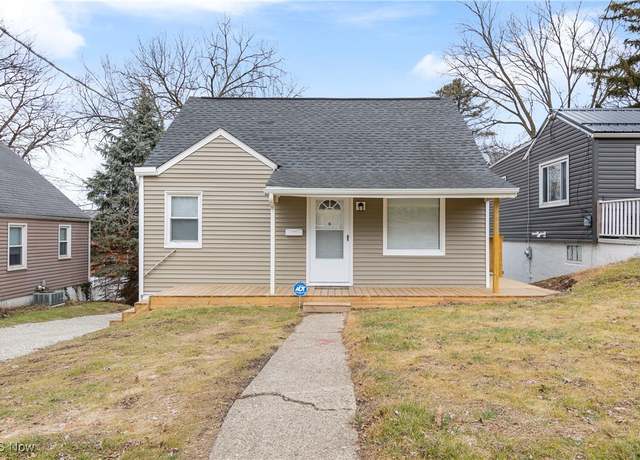 Property at 1537 25th St NW, Canton, OH 44709, 4 beds, 2 baths