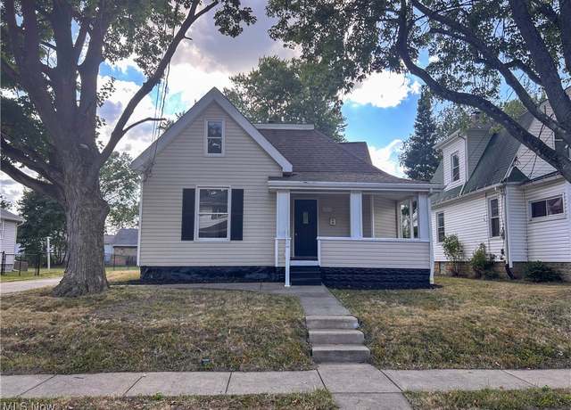 Property at 315 14th St SW, Massillon, OH 44647, 3 beds, 1 bath