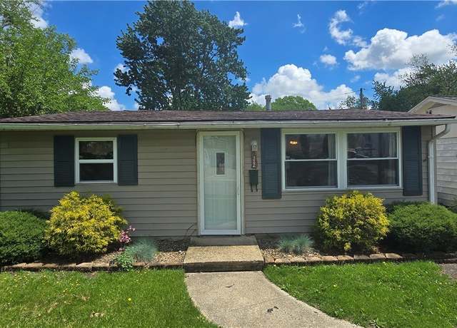 Property at 322 Concord Ave, Elyria, OH 44035, 2 beds, 1 bath