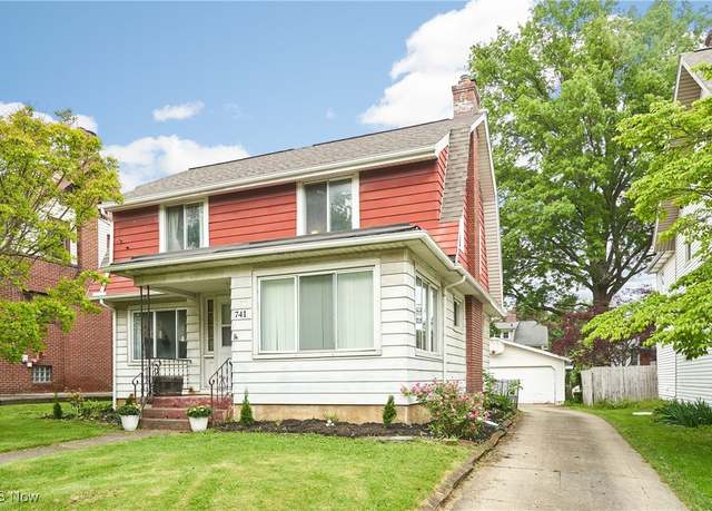 Property at 741 Hillsdale Ave, Akron, OH 44303, 3 beds, 1.5 baths