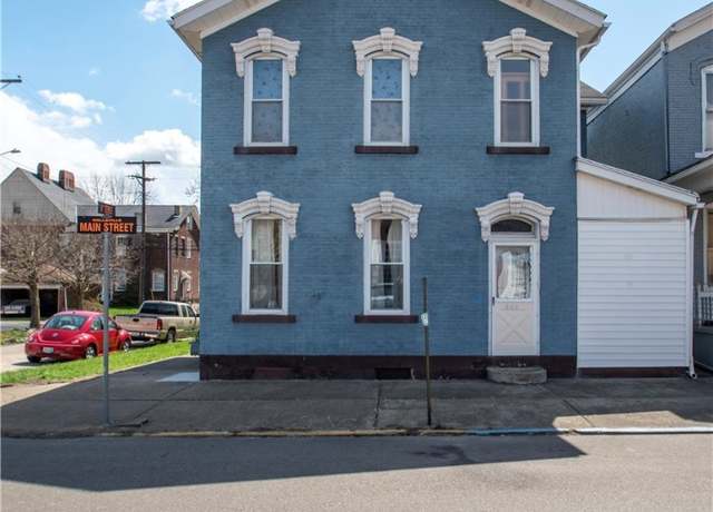 Property at 602 Main St, Wellsville, OH 43968, 3 beds, 2 baths