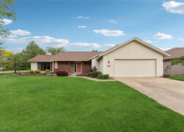 Property at 32582 Bridgestone Dr, North Ridgeville, OH 44039, 3 beds, 2 baths