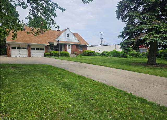 Property at 211 Richmond Rd, Richmond Heights, OH 44143, 4 beds, 2 baths