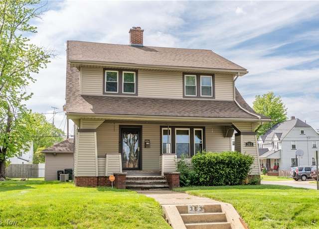 Property at 363 Bellflower Ave NW, Canton, OH 44708, 3 beds, 2 baths