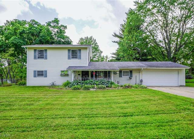Property at 3490 Vanderhoof Rd, New Franklin, OH 44203, 4 beds, 2 baths