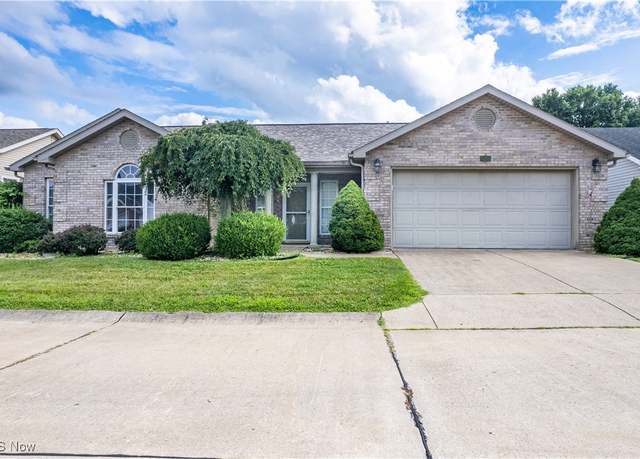 Property at 2208 Packard Ct, Parkersburg, WV 26104, 3 beds, 2 baths