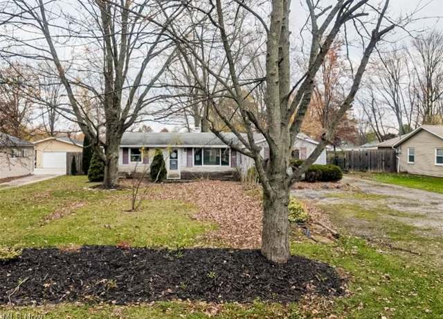 Property at 33700 Henwell Rd, Columbia Station, OH 44028, 3 beds, 1 bath