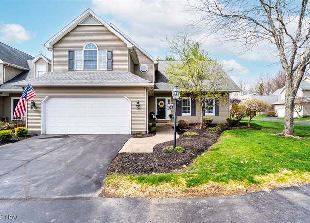 Property at 36 Greystone, Poland, OH 44514, 2 beds, 2.5 baths