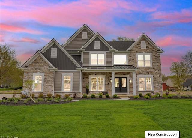 Property at 3241 Woodstone Ln #3, Avon, OH 44011, 4 beds, 3.5 baths