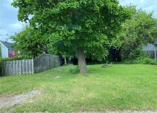 Property at 2256 E 85th St, Cleveland, OH 44106