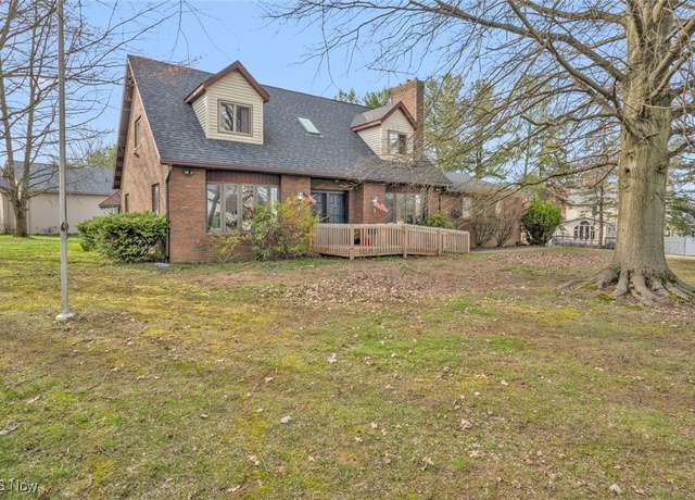 Property at 7687 Galena St NW, Massillon, OH 44646, 4 beds, 2.5 baths