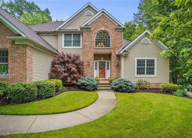 Property at 2634 Deer Ridge Run, Cuyahoga Falls, OH 44223, 4 beds, 3.5 baths