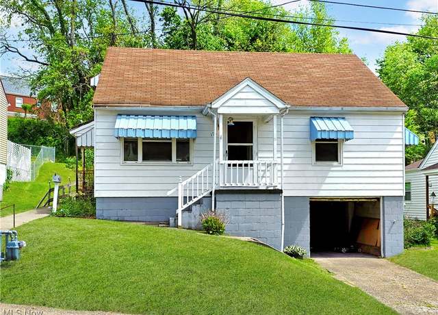 Property at 121 Valley Way, Weirton, WV 26062, 3 beds, 1 bath