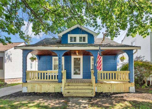 Property at 19392 Renwood Ave, Euclid, OH 44119, 3 beds, 2.5 baths