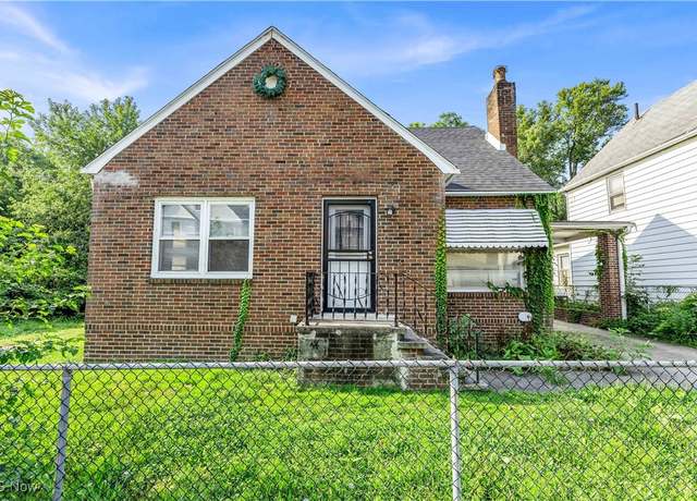 Property at 10638 Dupont Ave, Cleveland, OH 44108, 3 beds, 1 bath
