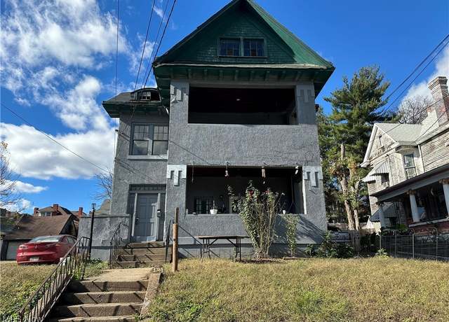 Property at 1329 Avery St, Parkersburg, WV 26101, 4 beds, 2 baths