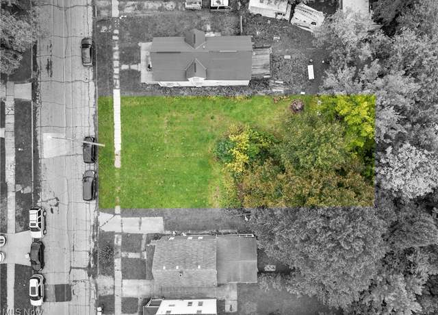 Property at 831 W 17th St, Lorain, OH 44052