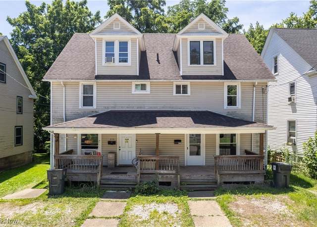 Property at 243-245 Mills St, Wadsworth, OH 44281, 6 beds, 3.5 baths