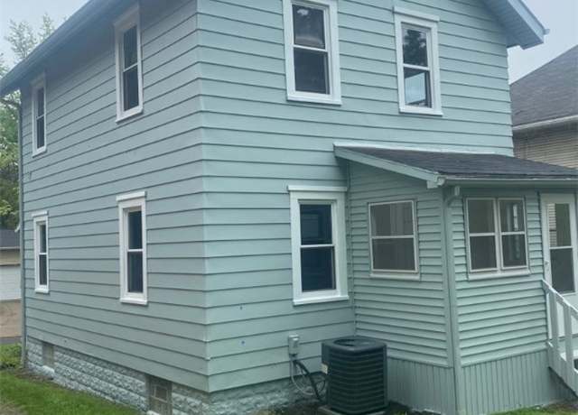 Property at 1371 Laffer Ave, Akron, OH 44305, 3 beds, 1 bath