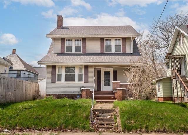 Property at 215 Ingram Ave SW, Canton, OH 44710, 3 beds, 1 bath