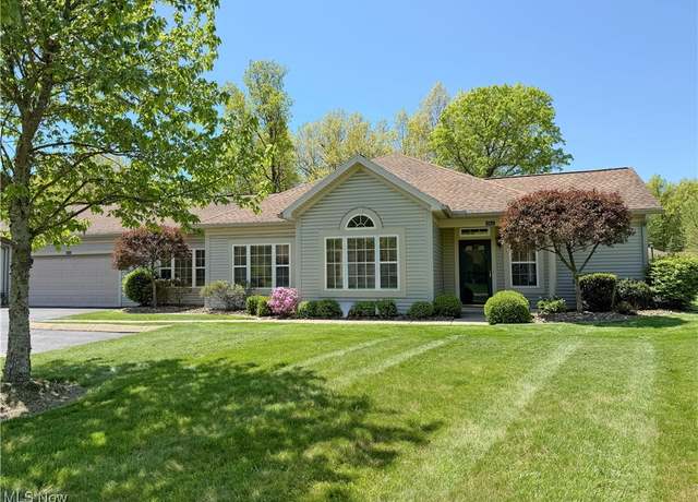 Property at 20 Hunters Woods Blvd Unit A, Canfield, OH 44406, 3 beds, 3 baths