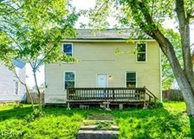 Property at 413 Henry St, Mansfield, OH 44907, 3 beds, 2 baths