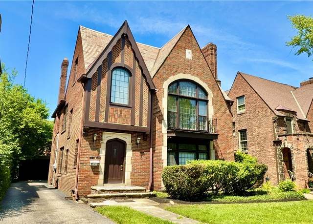 Property at 19627 Winslow Rd, Shaker Heights, OH 44122, 7 beds, 4 baths