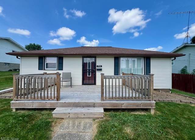 Property at 755 Garfield Ave NW, Carrollton, OH 44615, 2 beds, 1 bath