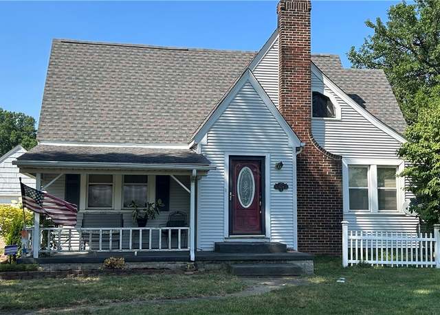 Property at 924 Churchill Rd, Girard, OH 44420, 4 beds, 1.5 baths