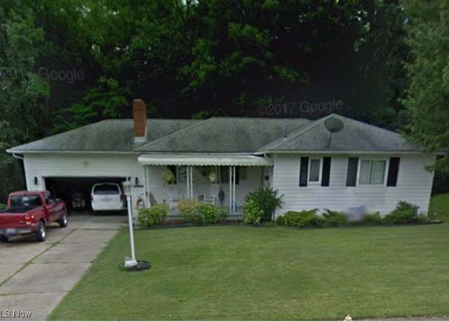 Property at 2139 Cranbrook Dr, Youngstown, OH 44511, 3 beds, 1.5 baths