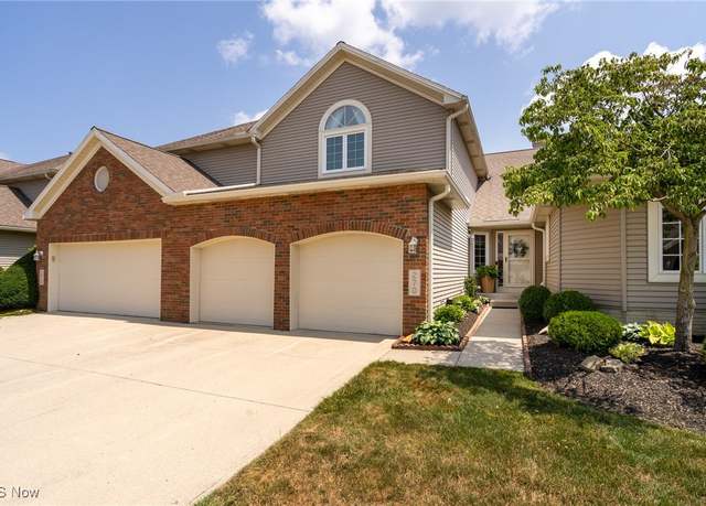 Property at 270 English Lakes Blvd, Amherst, OH 44001, 3 beds, 3.5 baths