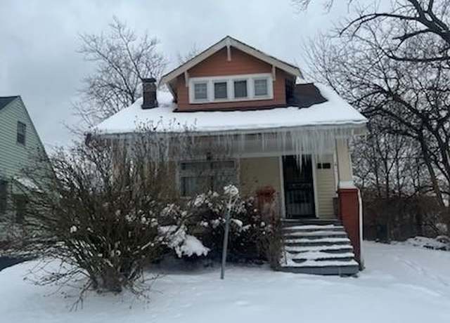 Property at 4384 E 136th St, Garfield Heights, OH 44105, 5 beds, 1 bath