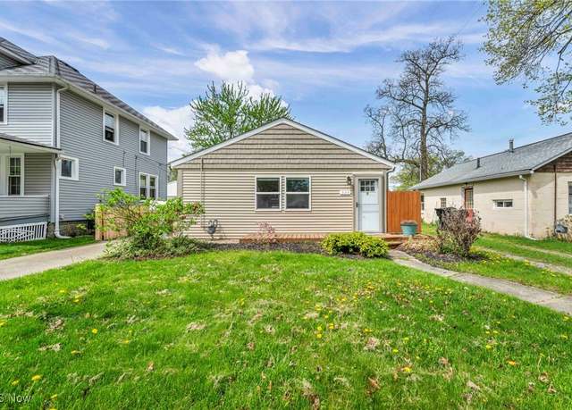 Property at 339 Concord Ave, Elyria, OH 44035, 2 beds, 1 bath