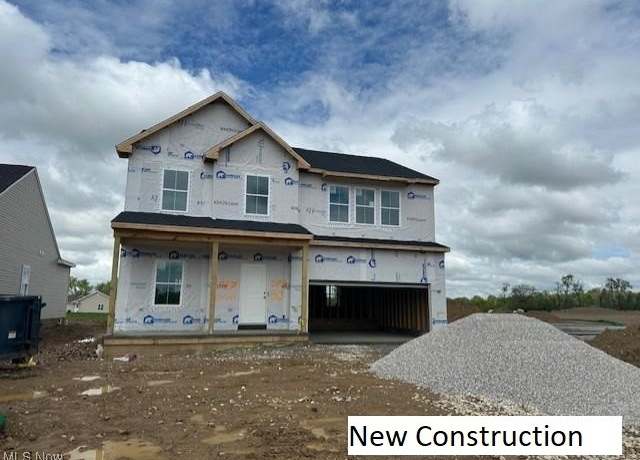 Property at 2987 Mcintosh Dr NE, Louisville, OH 44641, 4 beds, 4 baths