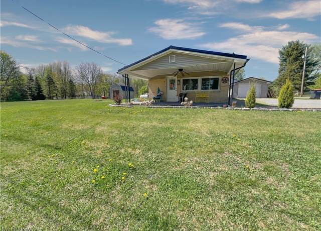 Property at 16007 Simmons St, East Liverpool, OH 43920, 2 beds, 1 bath