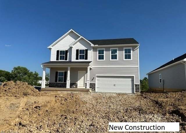 Property at 2986 Mcintosh Dr NE, Louisville, OH 44641, 5 beds, 3 baths