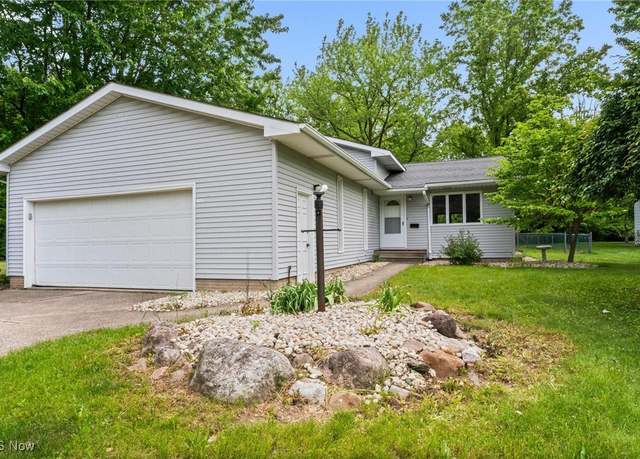 Property at 6611 W River Rd, Vermilion, OH 44089, 4 beds, 2 baths