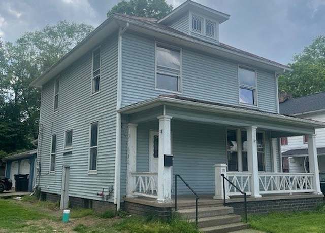 Property at 139 Chapman St, Zanesville, OH 43701, 4 beds, 2 baths