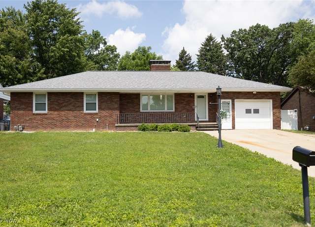 Property at 1322 Westover Dr SE, Warren, OH 44484, 3 beds, 1.5 baths